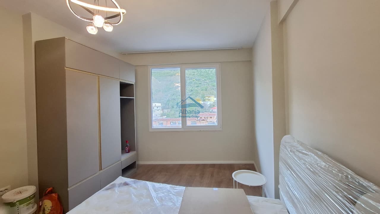 5 Apartment For Long Term Rent In Lungomare Vlore, Rr.Reshat Osmani